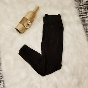 🌻🌺🌻EUC ROCK & REPUBLIC FAUX SUEDE LEGGINGS!!